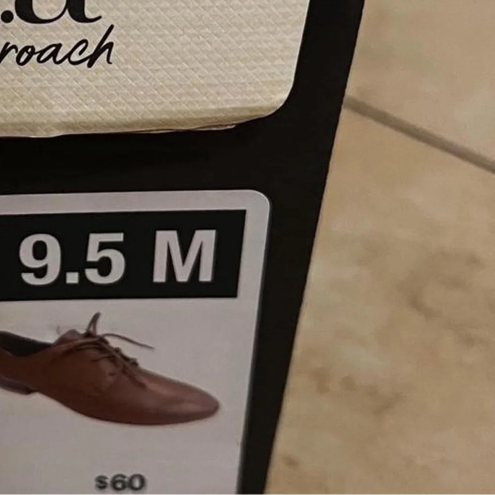 New A.N.A. Brown Oxford Shoes Size 9.5